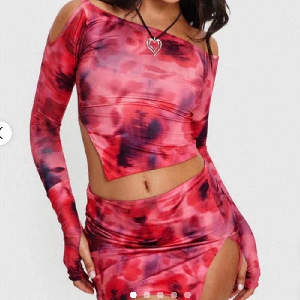 Red and Pink Off-Shoulder Top and Skirt Set (Princess Polly Two Piece Set)